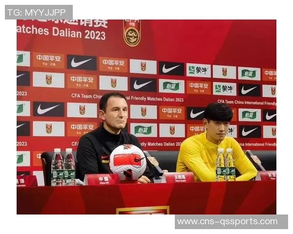 中国足球迎战巴勒斯坦队全力争胜展现实力与团结精神 中国足球迎战巴勒斯坦队全力争胜展现实力与团结精神